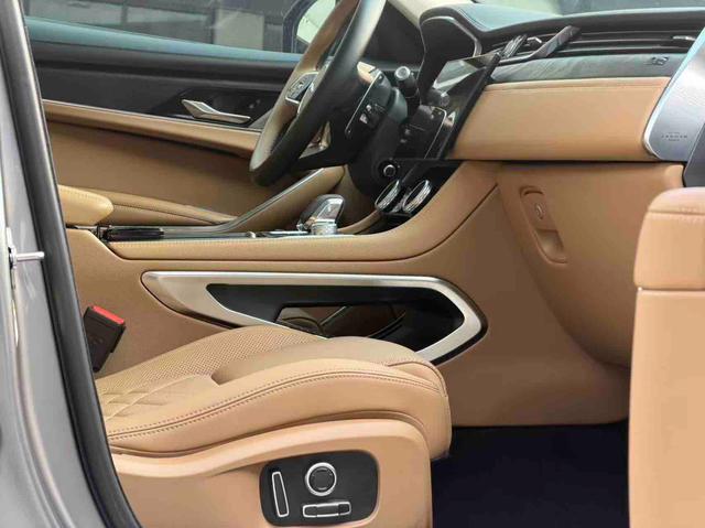 Jaguar F-PACE 2022 P250 R-Dynamic Black – фото 16