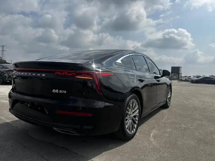 BESTUNE B70 2023 Model Third generation 1.5T Automatic Changxiang Edition Model – фото 6