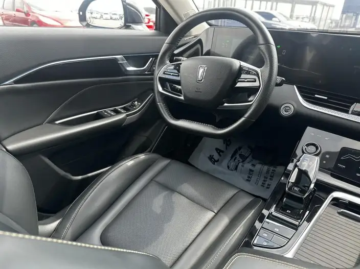 BESTUNE B70 2023 Model Third generation 1.5T Automatic Changxiang Edition Model – фото 8
