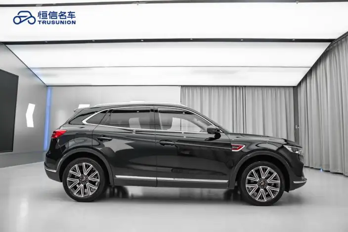 Hongqi HS5 2022 Model 2.0T Smart Flag Enjoy 4WD Edition – фото 7