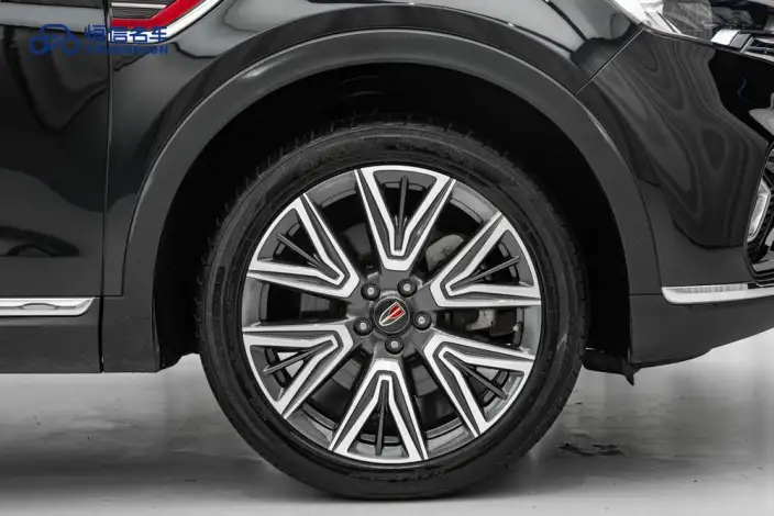 Hongqi HS5 2022 Model 2.0T Smart Flag Enjoy 4WD Edition – фото 10