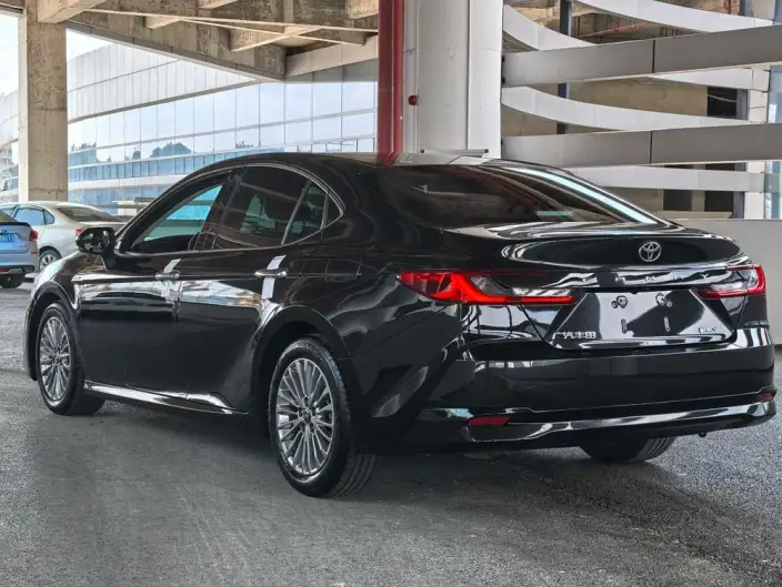 Toyota Camry 2024 Model Hybrid 2.0HGVP Deluxe Edition – фото 4