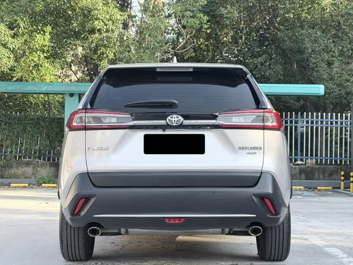 Toyota Wildlander 2023 Model 2.0L 4WD Luxury PLUS Edition – фото 5