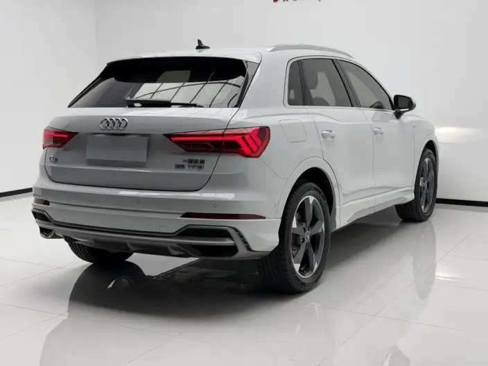 AUDI Q3 2022 Model 35 TFSI Fashion Dynamic Model – фото 6