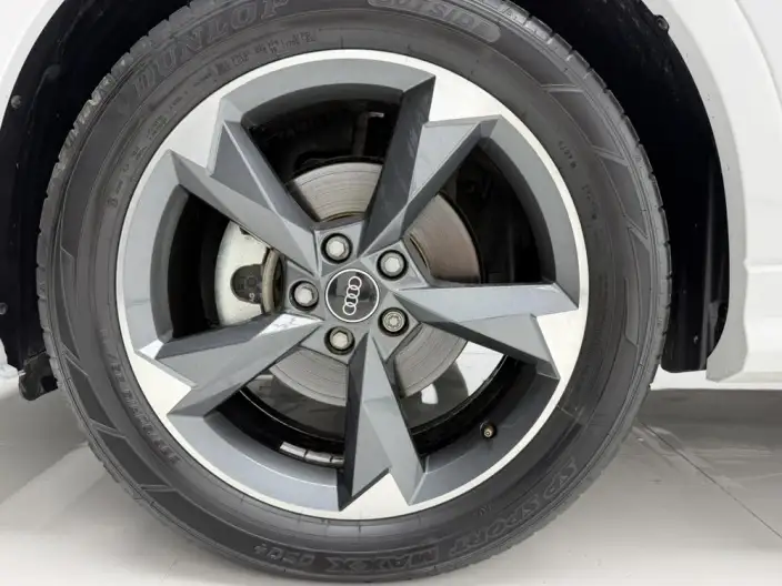AUDI Q3 2022 Model 35 TFSI Fashion Dynamic Model – фото 9