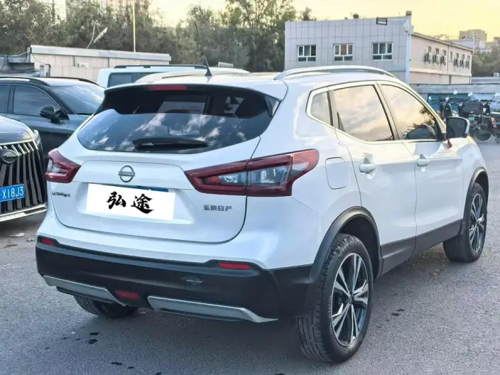Nissan Qashqai 2023 Model Classic 2.0L Smart Edition – фото 6