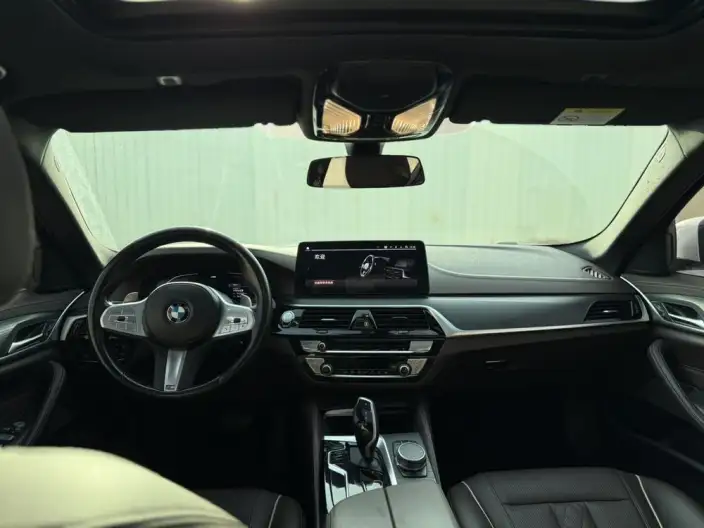 BMW 5 Series 2023 Model 530Li Leading Model M Sports Set – фото 7