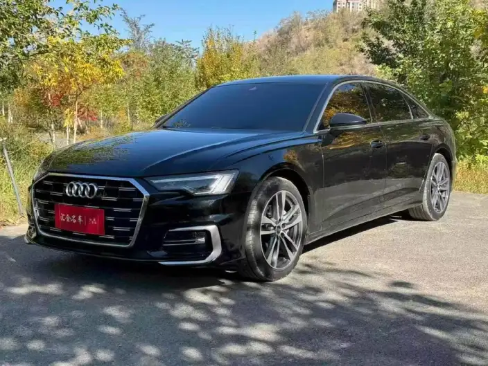 Audi A6L 2023 Model Facelift 40 TFSI Luxury Dynamic Model – фото 1
