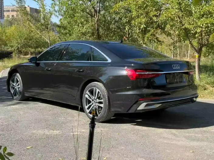 Audi A6L 2023 Model Facelift 40 TFSI Luxury Dynamic Model – фото 4