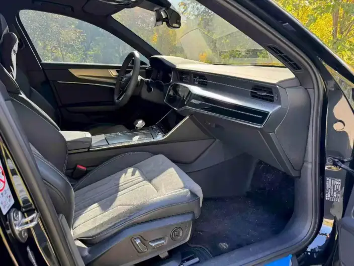 Audi A6L 2023 Model Facelift 40 TFSI Luxury Dynamic Model – фото 9