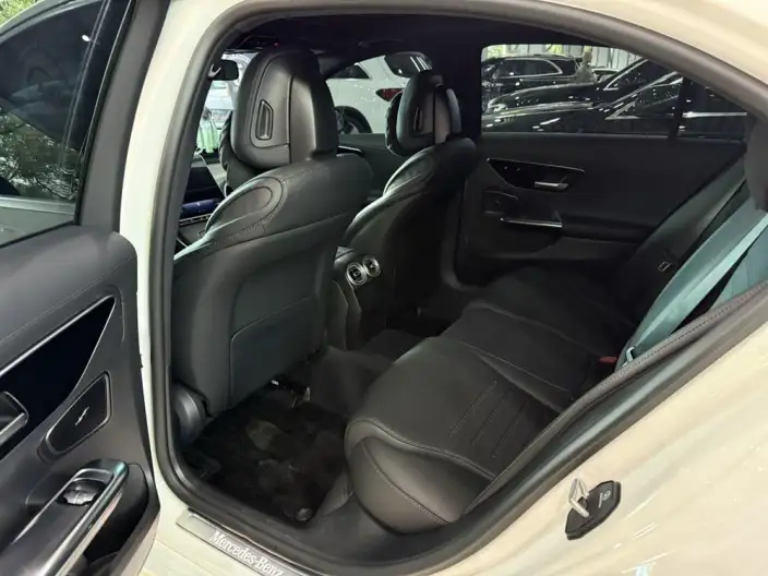 Mercedes-Benz C-Class 2025 Model Facelift C 260 L Sports Edition – фото 10