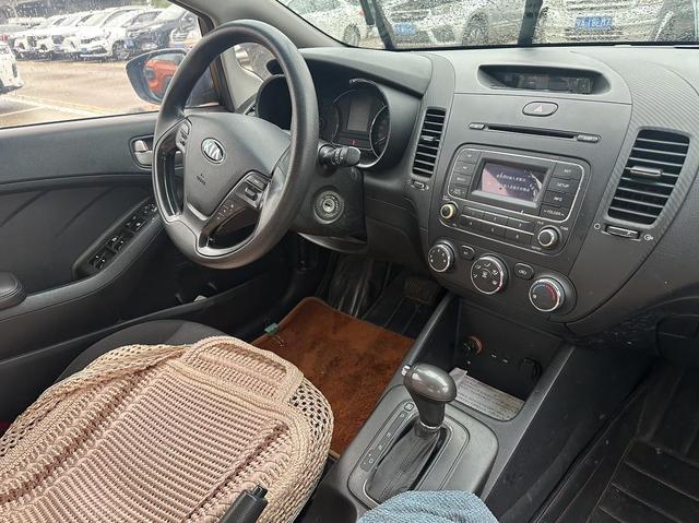 Kia K3 2013 модификация 1.6L автоматическое GL – фото 7