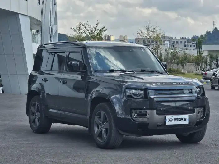 Land Rover Defender 2025 Model 110 3.0T P400 HSE X-Dynamic – фото 3