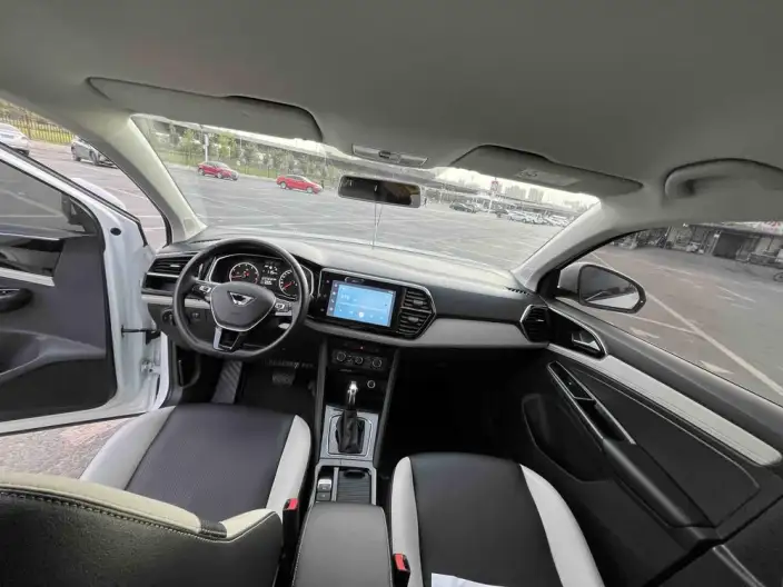 Jeta VS5 2022 Model 280TSI Automatic Enterprising Edition Pro – фото 9
