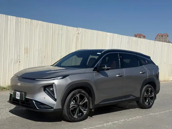 Geely Galaxy L7 2025 Model 1.5L EM-i 115km Tiggo Edition