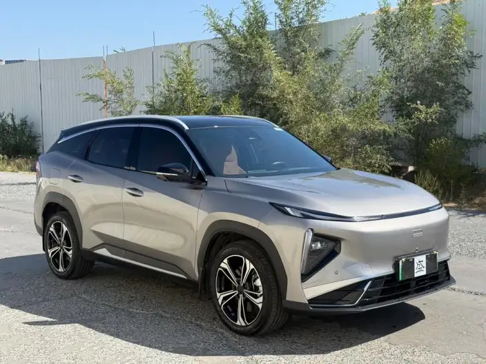 Geely Galaxy L7 2025 Model 1.5L EM-i 115km Tiggo Edition