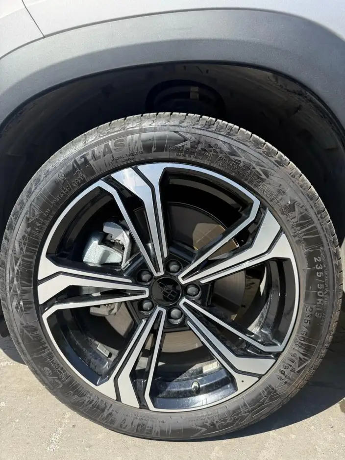 Geely Galaxy L7 2025 Model 1.5L EM-i 115km Tiggo Edition – фото 10