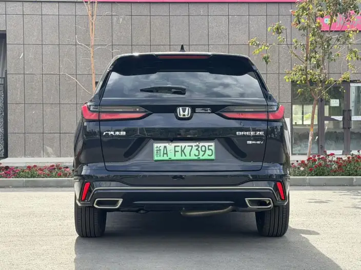 Honda BREEZE PHEV 2025 Model e:PHEV Exclusive Edition – фото 5