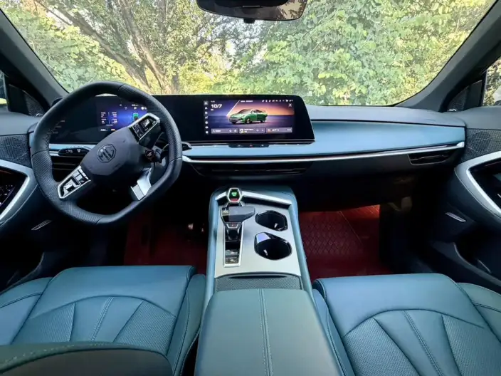 MG7 2026 Model 2.0T 405 AT Automatic Luxury Edition – фото 9