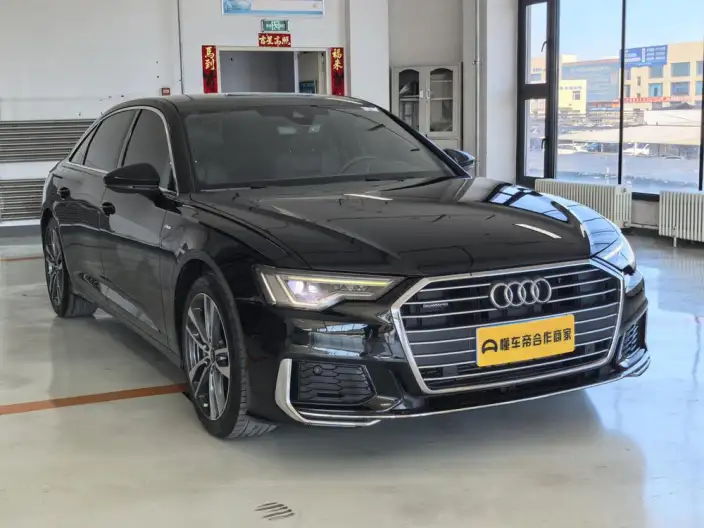 Audi A6L 2022 Model 40 TFSI Luxury Dynamic Model – фото 3