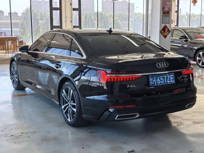 Audi A6L 2022 Model 40 TFSI Luxury Dynamic Model – фото 4
