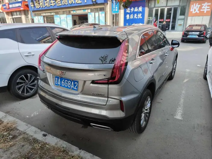Cadillac XT4 2024 Model 28T 2WD Luxury Model – фото 6