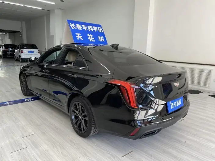 Cadillac CT4 2023 Model 25T Luxury Model