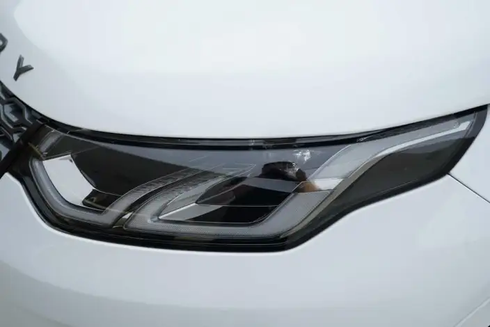 Land Rover Discovery Sport 2023 Model 249PS R-Dynamic S Performance version 5 seat – фото 7