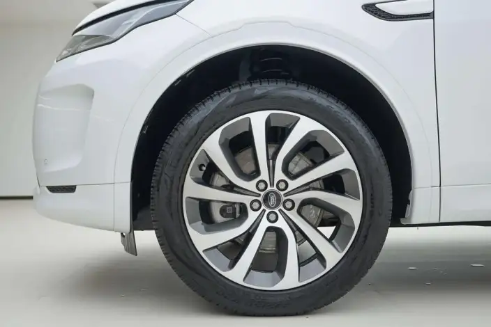 Land Rover Discovery Sport 2023 Model 249PS R-Dynamic S Performance version 5 seat – фото 8