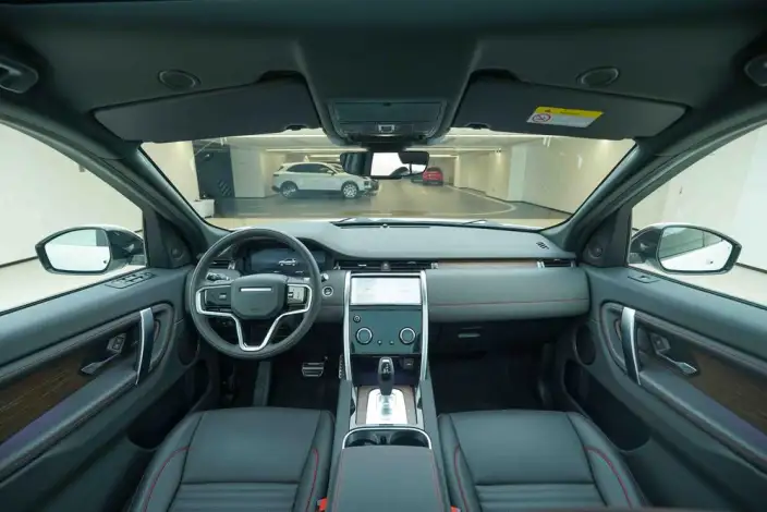 Land Rover Discovery Sport 2023 Model 249PS R-Dynamic S Performance version 5 seat – фото 9