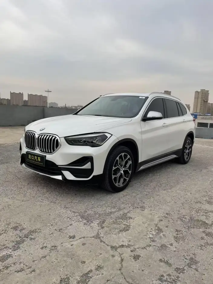BMW X1 2022 Model sDrive20Li Exclusive Model – фото 1