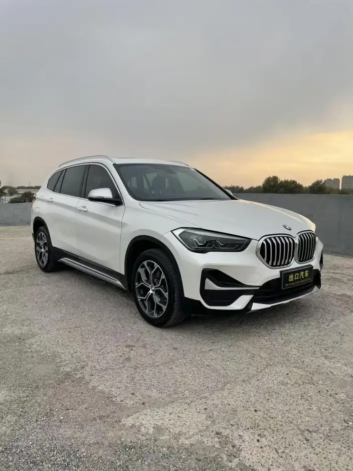 BMW X1 2022 Model sDrive20Li Exclusive Model – фото 3
