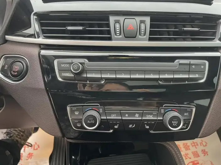 BMW X1 2022 Model sDrive20Li Exclusive Model – фото 9