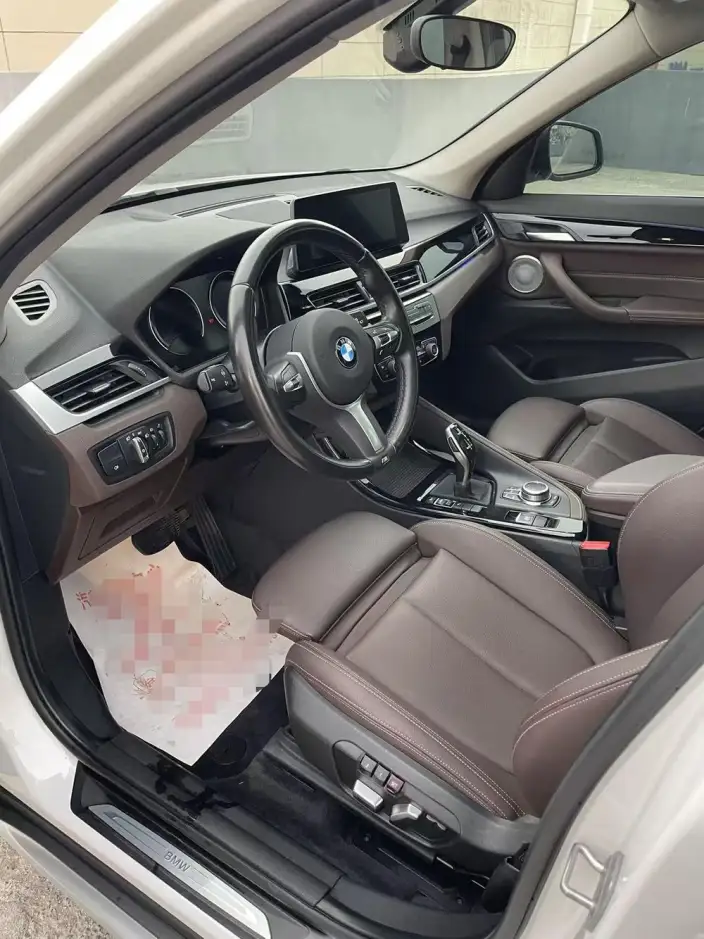 BMW X1 2022 Model sDrive20Li Exclusive Model – фото 10