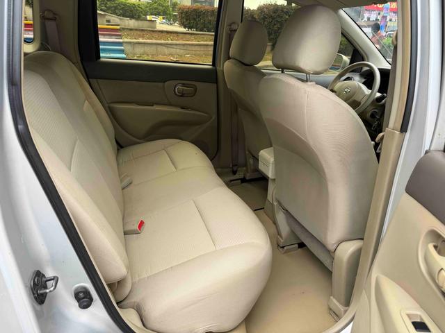 Livina 2009 модификация 1.6L Manual Quan энергия тип – фото 10