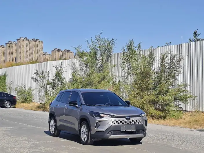 Toyota Corolla Cross 2026 Model 2.0L Intelligent Hybrid Pioneer Edition – фото 3