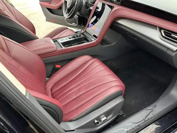 Hongqi H5 2023 Model 1.5T DCT Flag Rhythm Edition – фото 8