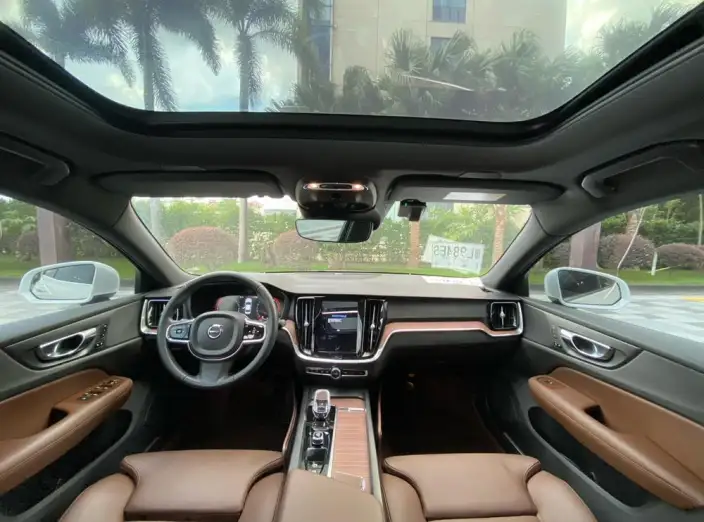 Volvo S60 2022 Model B4 Smart Range Deluxe Edition – фото 8