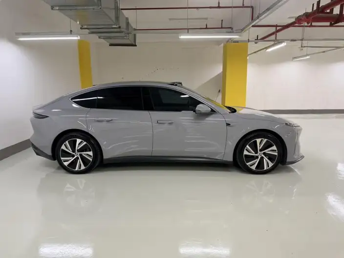 NIO ET5 2024 Model 75kWh – фото 8