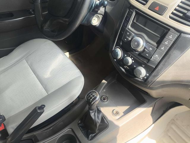 Wuling Hongguang 2015 модификация 1.5L S Manual Basic National IV – фото 4