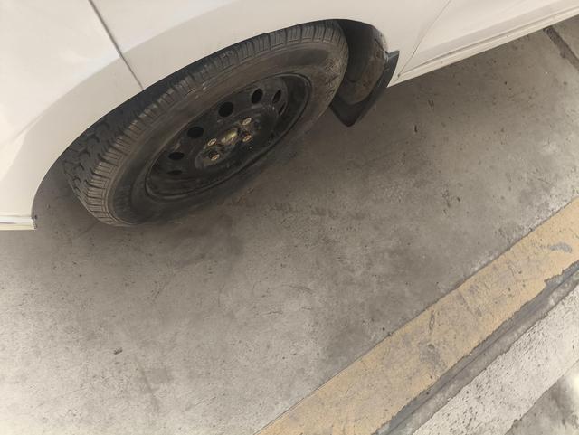 Wuling Hongguang 2015 модификация 1.5L S Manual Basic National IV – фото 5