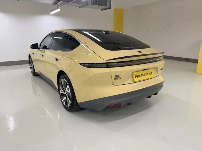 NIO ET5 2022 Model 75kWh – фото 5