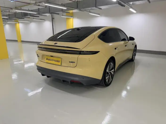 NIO ET5 2022 Model 75kWh – фото 7