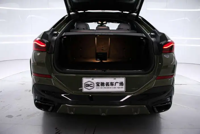 BMW X6 2023 Model Facelift xDrive40i Exclusive Model M Sports Set – фото 6