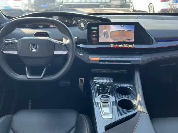 Changan UNI-V 2023 Model 1.5T Sports Edition – фото 7