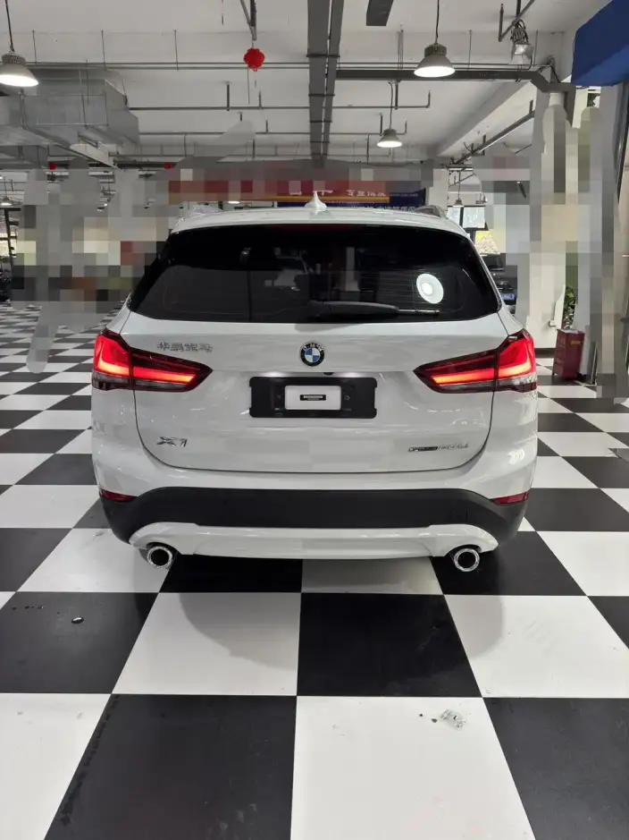 BMW X1 2022 Model sDrive20Li Fashion Model – фото 5