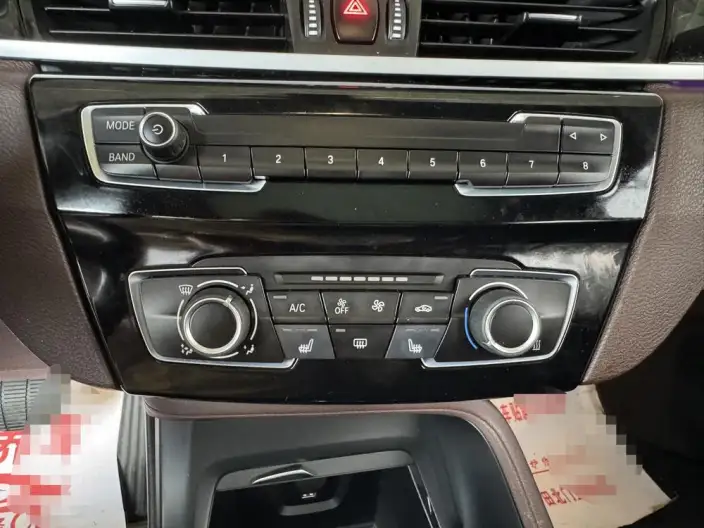 BMW X1 2022 Model sDrive20Li Fashion Model – фото 9