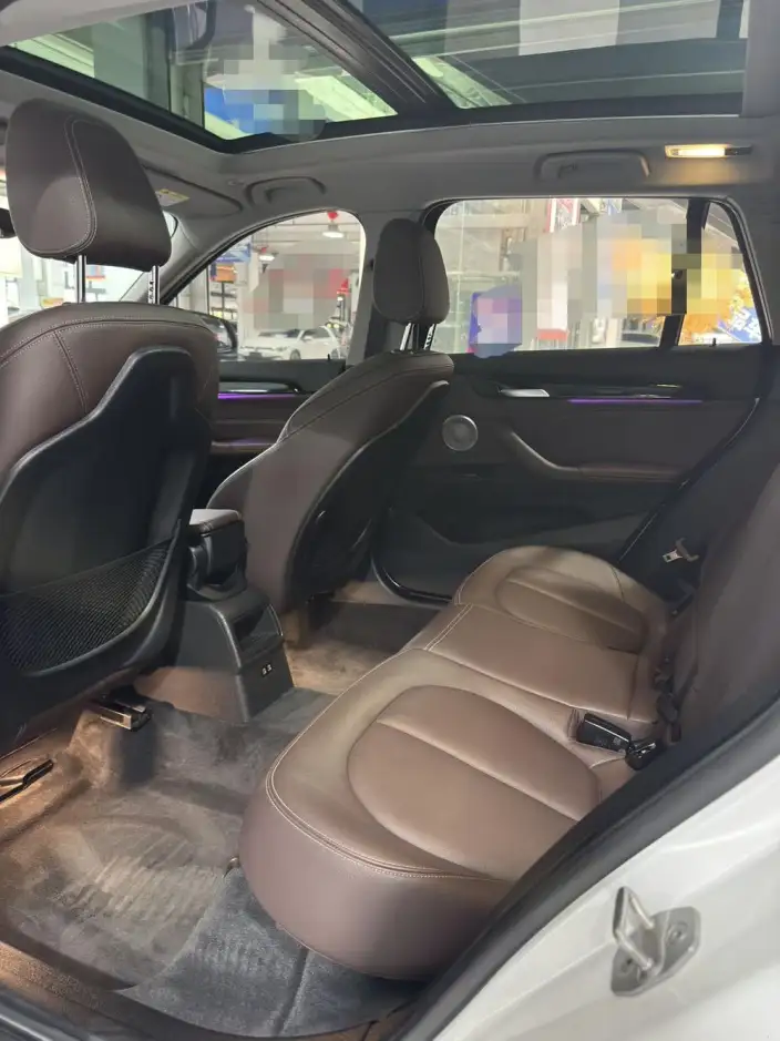 BMW X1 2022 Model sDrive20Li Fashion Model – фото 10