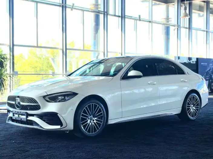 Mercedes-Benz C-Class 2024 Model C 260 L Sports Edition – фото 1