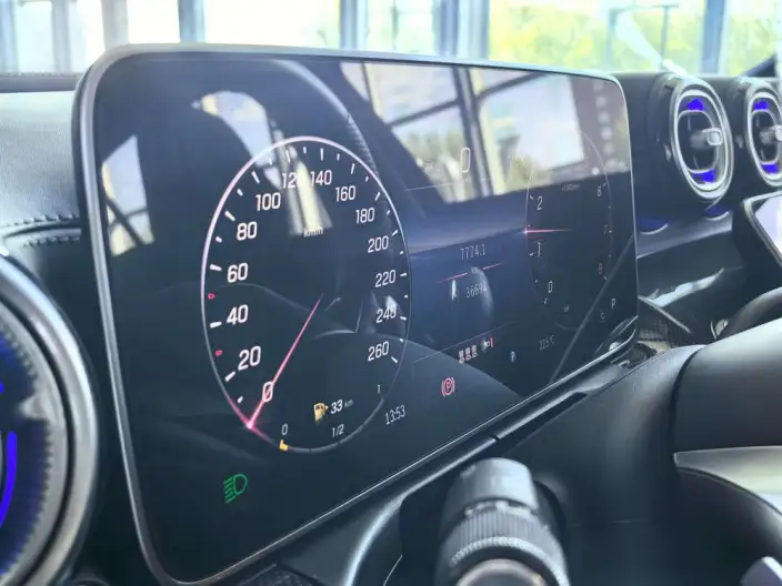 Mercedes-Benz C-Class 2024 Model C 260 L Sports Edition – фото 9